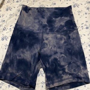 Lululemon align short - 6inch size 0